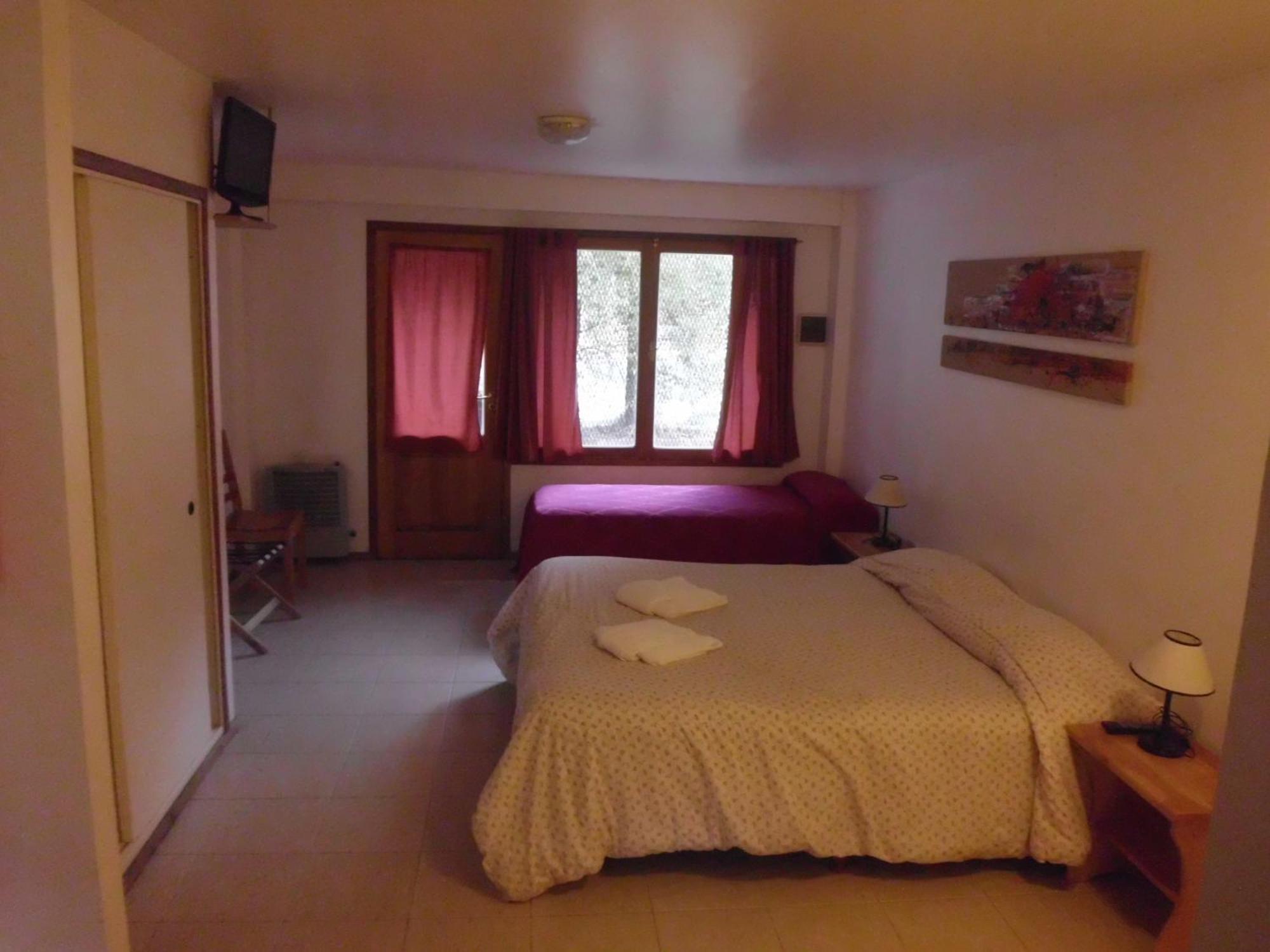 Rukalhue Hostel San Martin de los Andes Room photo