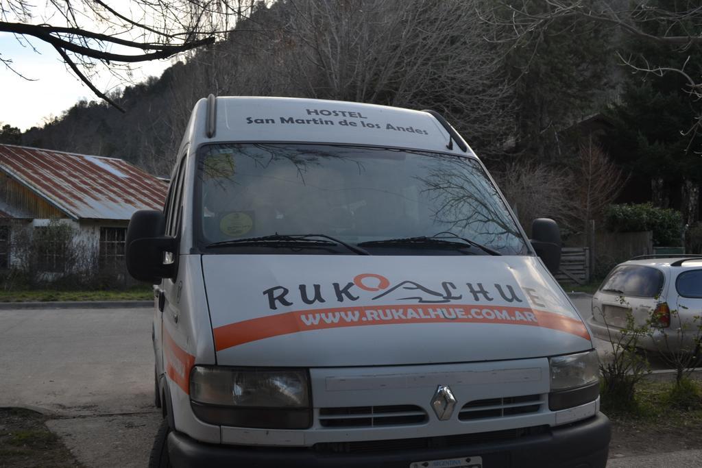 Rukalhue Hostel San Martin de los Andes Exterior photo